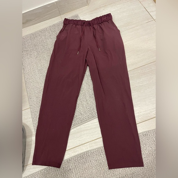 Lululemon Keep Moving Pant
Cassis size 8 - Picture 7 of 8